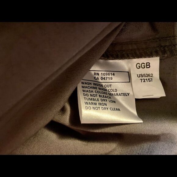 5.11 Tactical Men's Gray Long Sleeve Button Front Shirt Sz Sm. Worn On TV Show - Picture 7 of 7